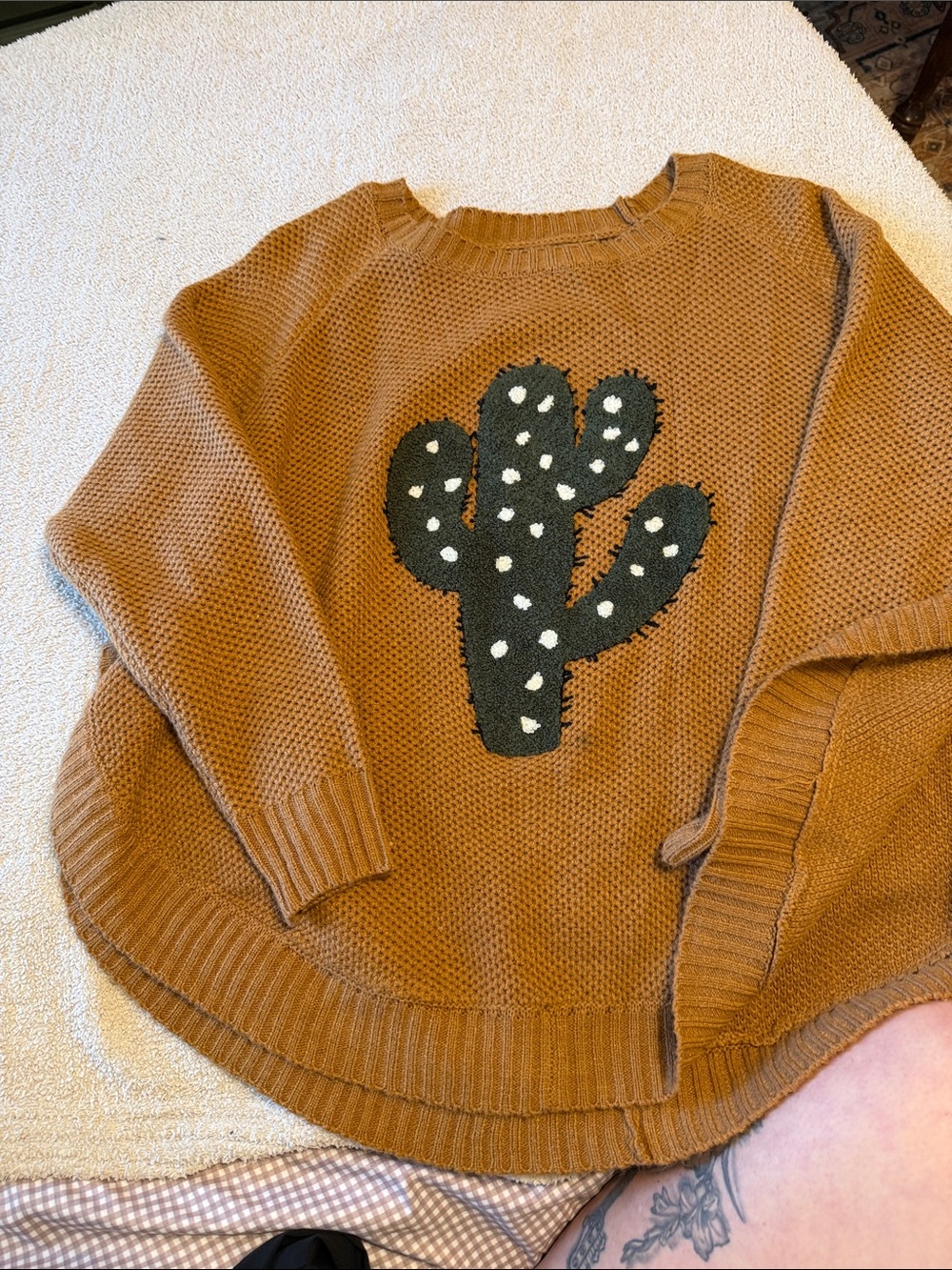 Wrangler Brown Crewneck Sweater with Dark Green Cactus Motif